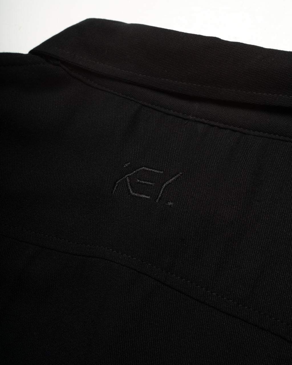 CAMISA FEEL THE BEAT NEGRO