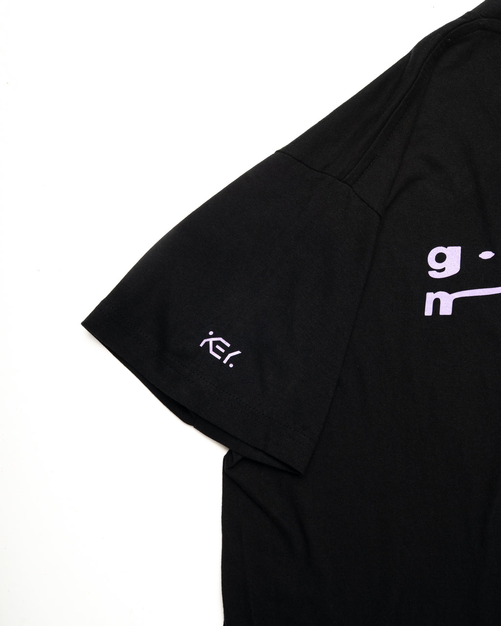 CAMISETA GOOD MUSIC LILA