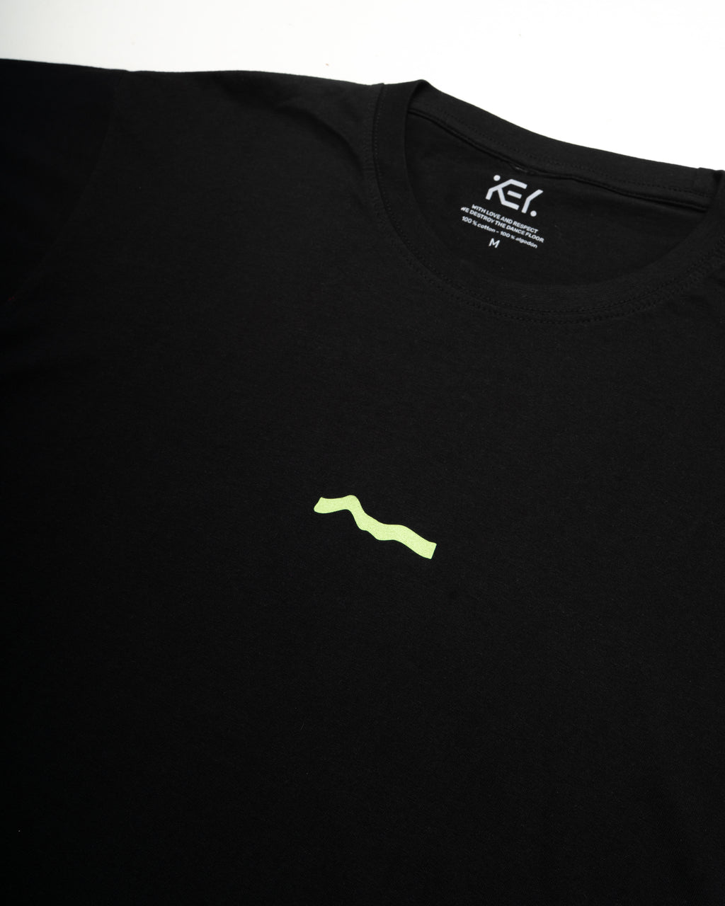 CAMISETA GOOD MUSIC VERDE