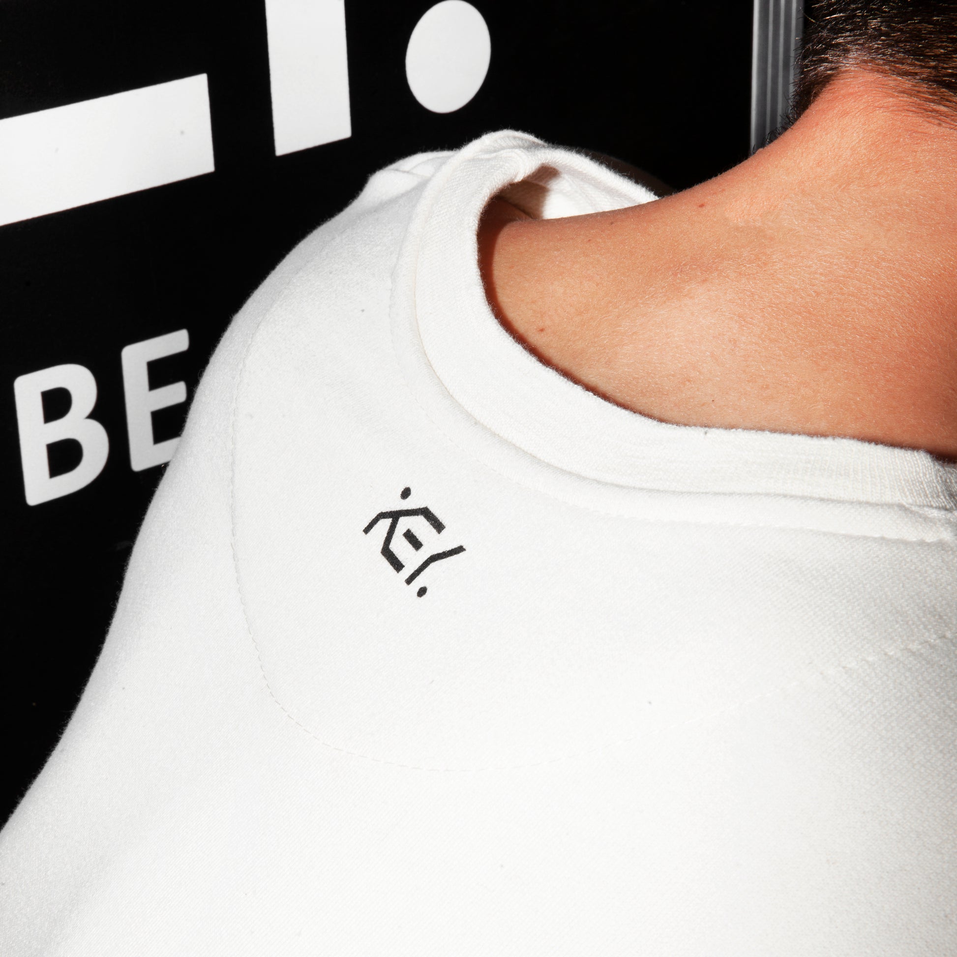 BUZO LOVE & RESPECT BLANCO